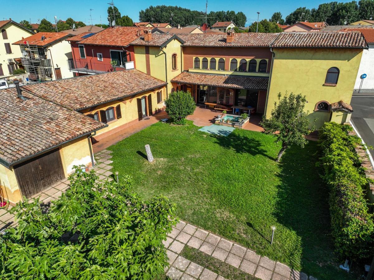 Vermezzo Villa Ambra B&B Siviglia מראה חיצוני תמונה